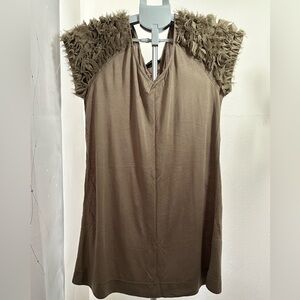 BCBG Women’s Shirt with Ruffled sleeves, Taupe XL